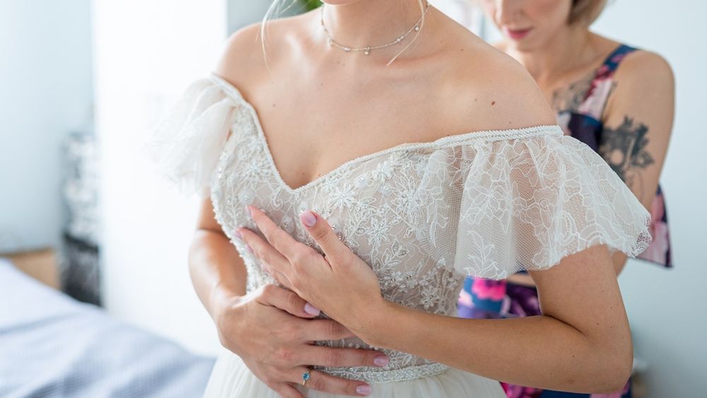 Suknia ślubna, rękawy a'la hiszpanka. Rozmiar S + welon GRATIS!