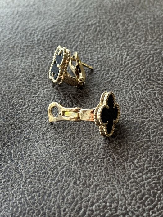 Сережки  Van Cleef & Arpels
