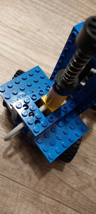 Lego Technic 8042 świetny stan