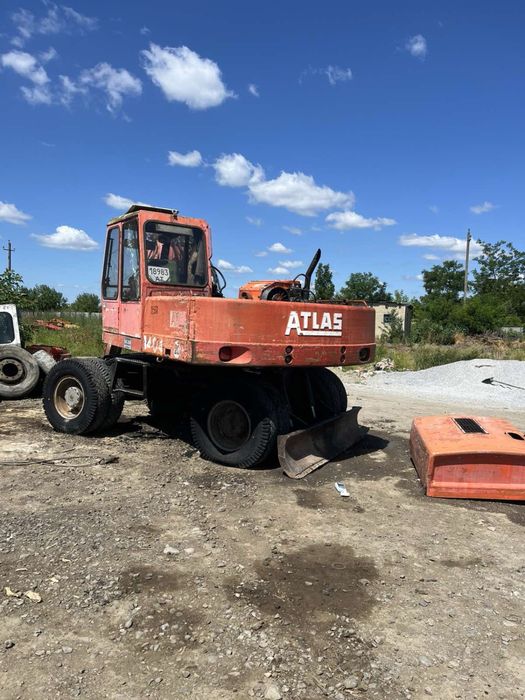 Продам  Атлас 1404