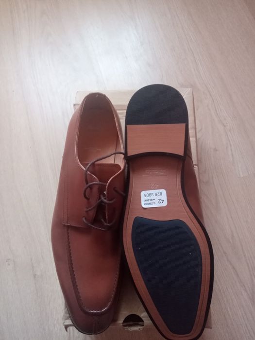 Мешти чоловічі нові BATA