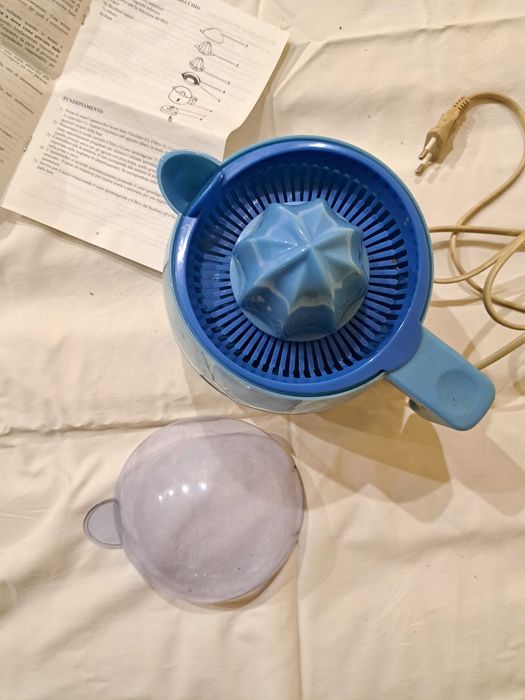 Продам соковыжималку