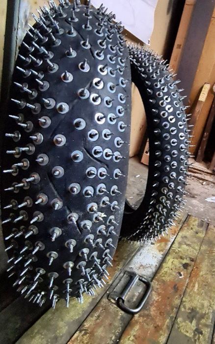 Мото резина шипована для снігу та льоду 120/70R17 190/55R17