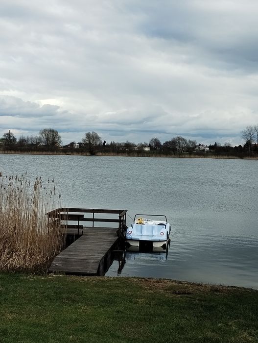 Domek letniskowy całoroczny z kominkiem z Balią nad jeziorem z lini