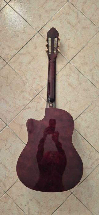 Guitarra clássica amplificada  Marca Harley Benton