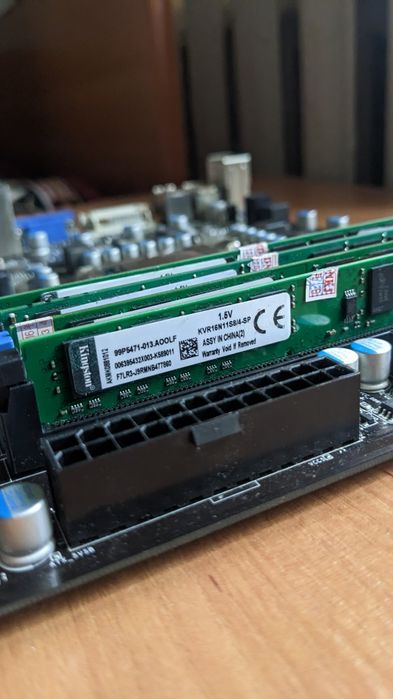 intel xeon e3 1230 v2 - купити комплектуючі для ПК - Ціна на OLX.ua