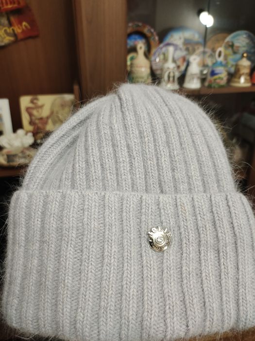 Тепла, м'якесенька шапка