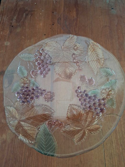 Prato de Servir Vintage em Vidro Soga Japan – Frutos em Relevo