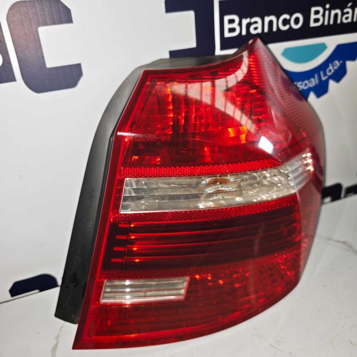 Farolim Direito BMW Serie 1