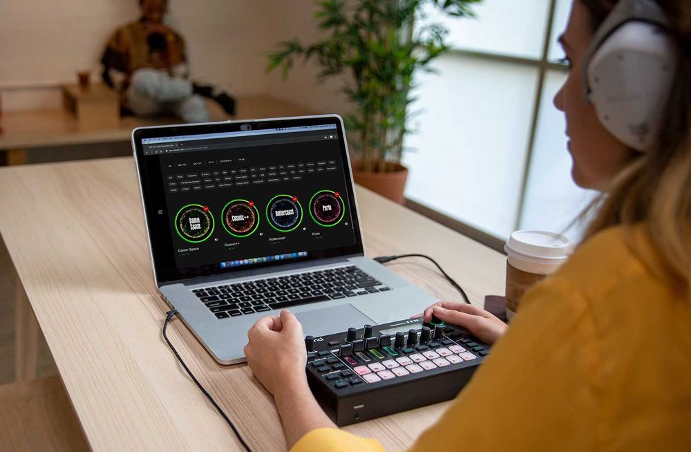 Groovebox/Drum machine Roland MC101 Nowy