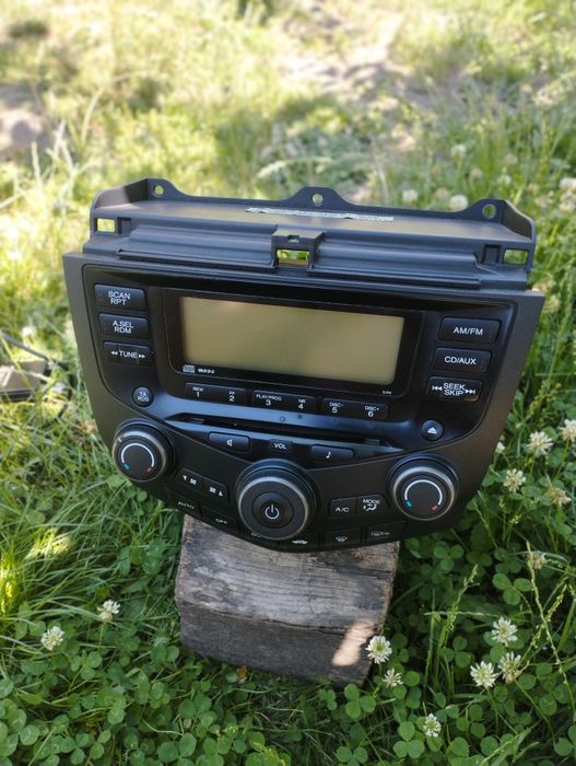 Штатна магнітола Honda Accord 7 + Yatour (USB/AUX)