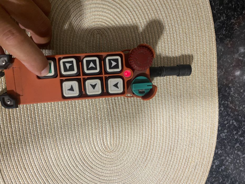 Comando para ponte rolante