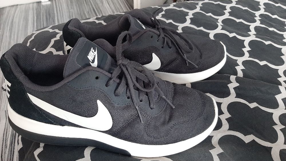 Adidasy Nike roz. 40