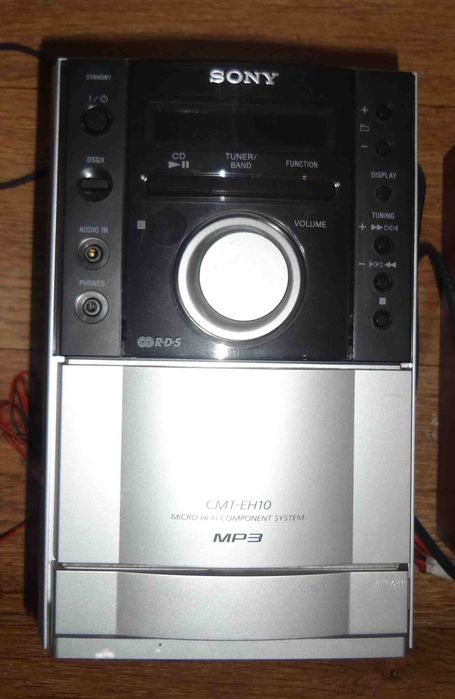 Музыкальный центр Sony CMT-EH10