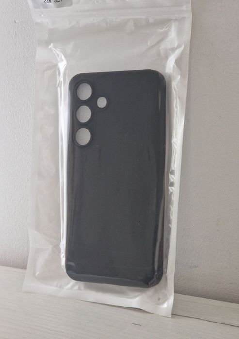 Back Case MATT do SAMSUNG GALAXY S24 Czarny