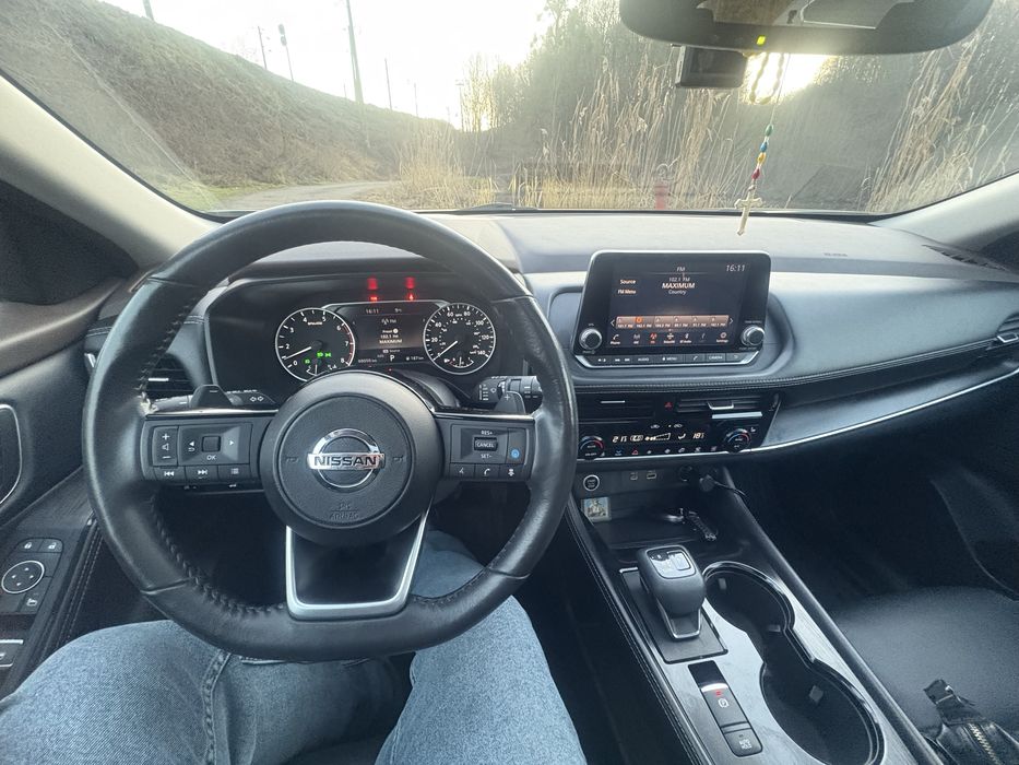 Nissan ROGUE SL AWD 2020 р.в 2.5бензин