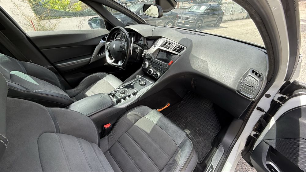 Citroen DS5 2.0 hdi Hibrido  sport chic