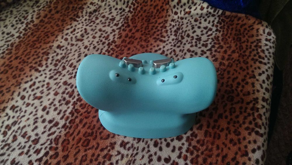 Многофункциональный беспроводной массажер для  шеи, плеч других частей