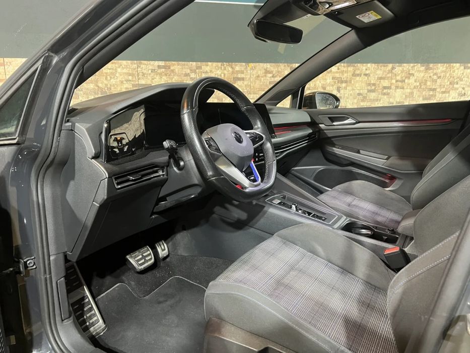 VW Golf VIII 1.4 GTE Plug-in Hybrid
