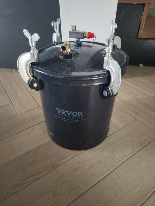 Agregat malarski vevor pistolet zbiornikowy