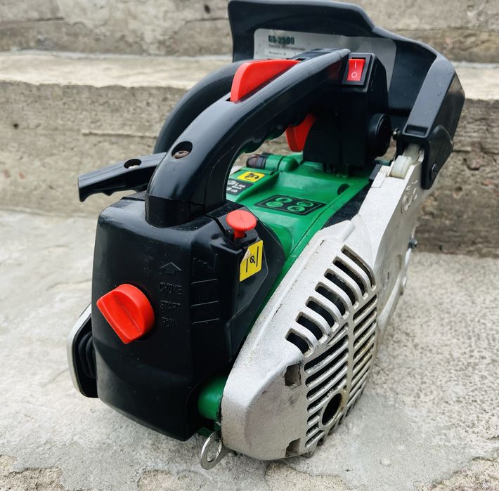 Бензопила Grunhelm GS-2500