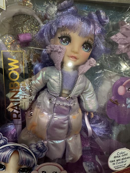 Нова лялька рейнбоу