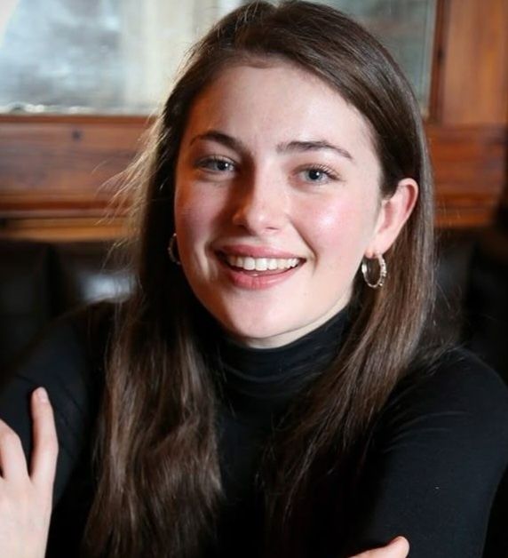 Репетитор: іврит, ﻿шведська, ﻿фінська, ﻿грецька мови