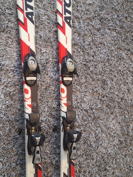 Narty Atomic Race 8 130cm