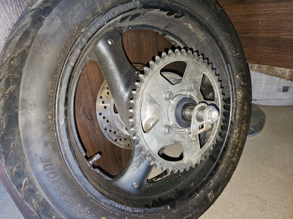 Koła Suzuki 600 – komplet 17”