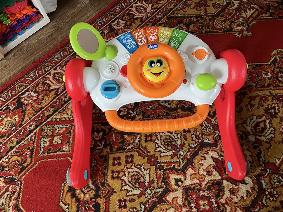 Chicco 4 в 1 Grow & Walk.