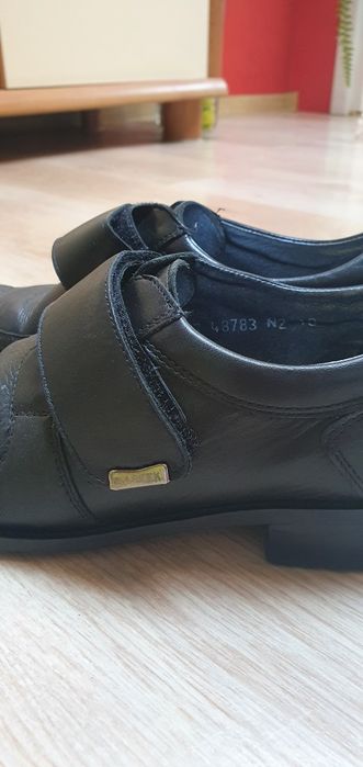 Buty Bartek skórzane czarne rozmiar 37
