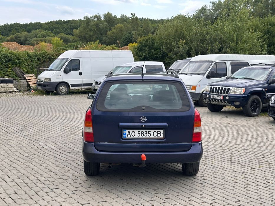 Автомобіль OPEL ASTRA J