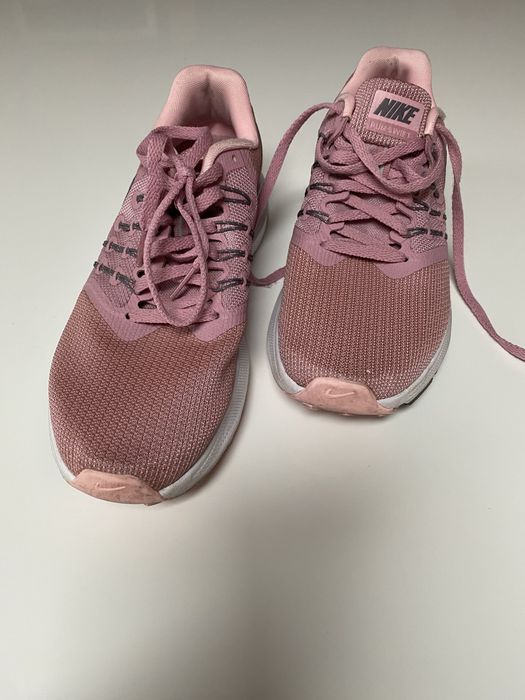 Buty sportowe damskie 38,5 Nike FITSOLE
