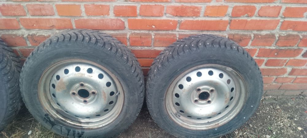 Шини TOYO ice freezer шип R15 185*65