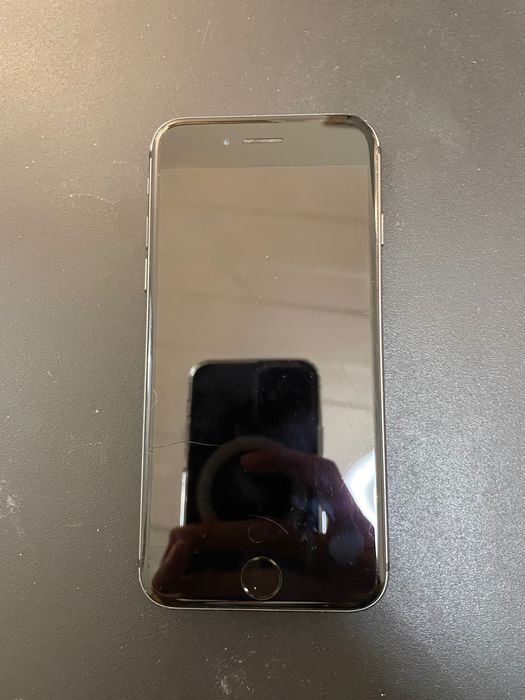 Iphone 8 - Preto - 64GB VENDO OU TROCO por microfone mini (boya, dji)