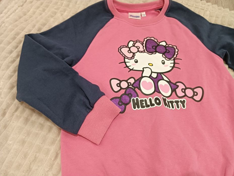 Bluza Hello Kitty rozmiar 130 wiosna lato