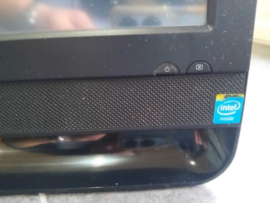 Asus comercial com caixa registadora