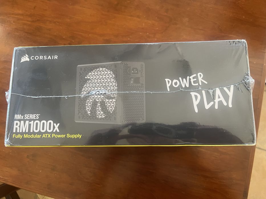 Fonte de Alimentação CORSAIR RM1000x