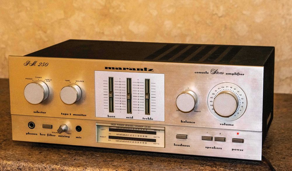 Marantz, Thule, Denon, Pioneer, YAMAHA,  Sony,   + cd sa player