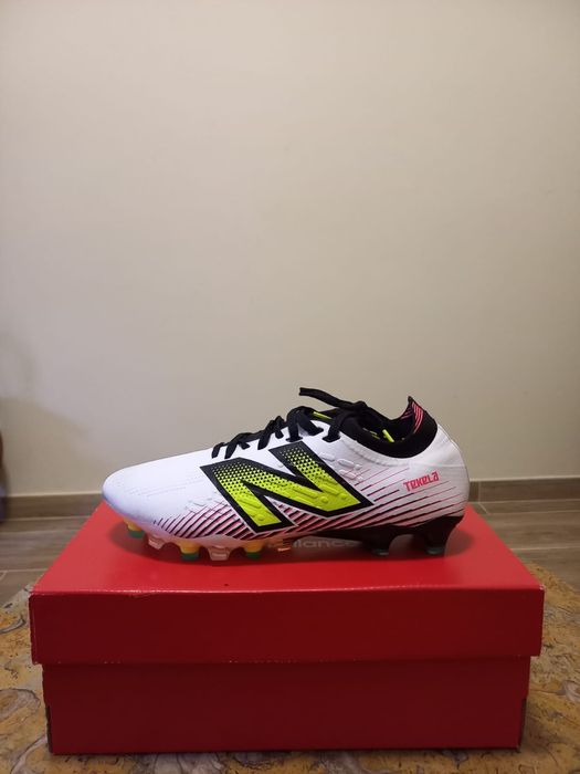 Chuteiras New Balance