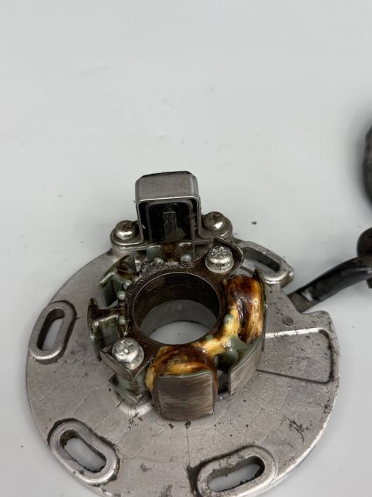 Stator Stojan Alternstor Iskrownik HUSQVARNA CR125 R 04-14