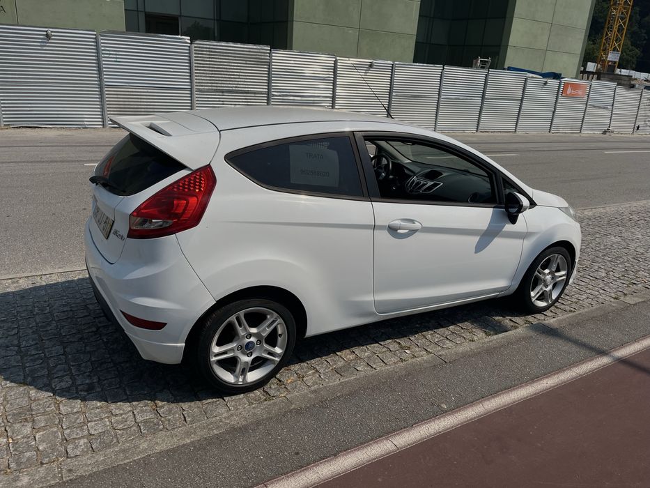 Ford Fiesta Van 1.6