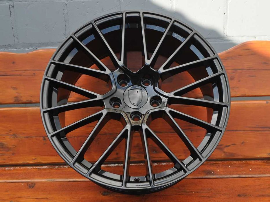 Czarne felgi R21 5x130 Porsche Cayenne E1 9PA II E2 92A Audi Q7 4M 1 I