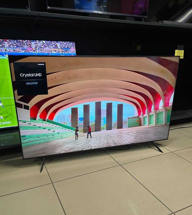 65" SAMSUNG UHD 4K Смарт Український 65CU7090U з Німеччини НОВИЙ