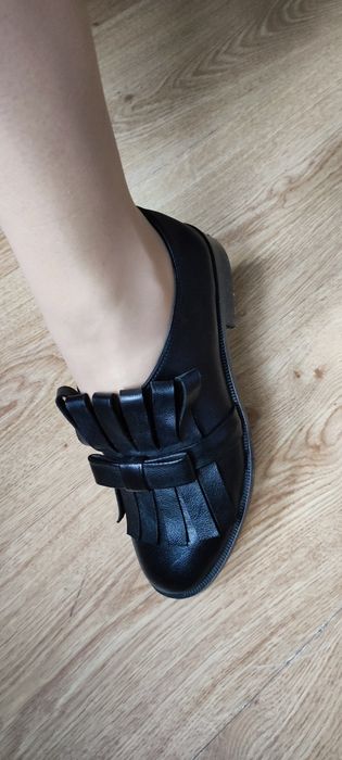 Женские кожаные лоферы