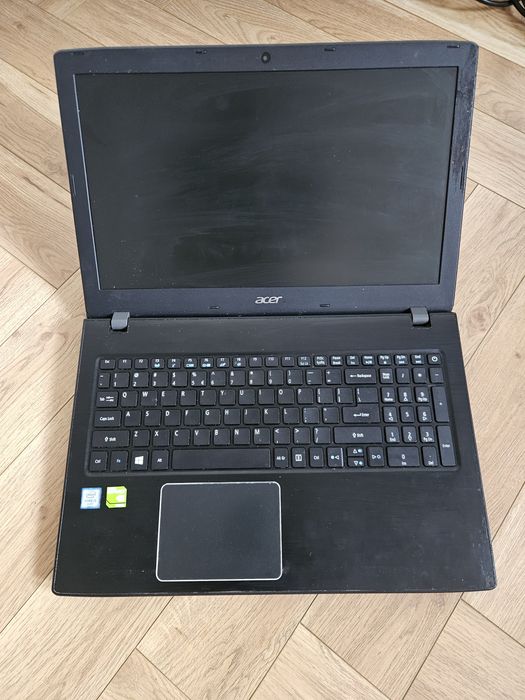 Acer Aspire E5-575G | i3-7100U | GeForce 940MX | 4GB RAM | Uszkodzona matryca (na części / PC)