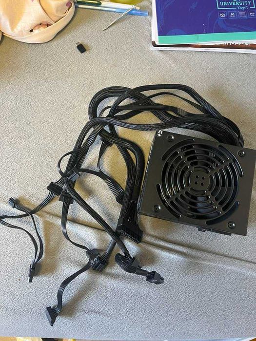 Zasilacz Corsair CV450 450W 80 plus bronze