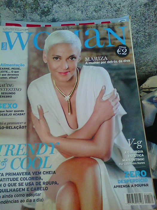revista lux woman 180 fadista mariza