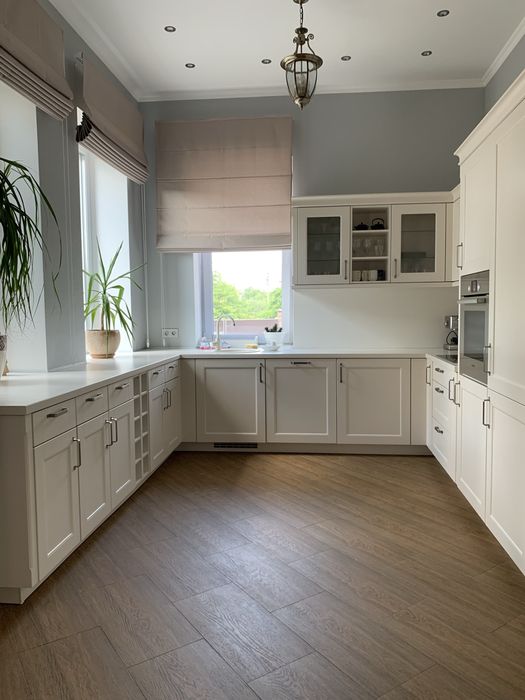 (295м2) Дом с бассейном  Хотяновка