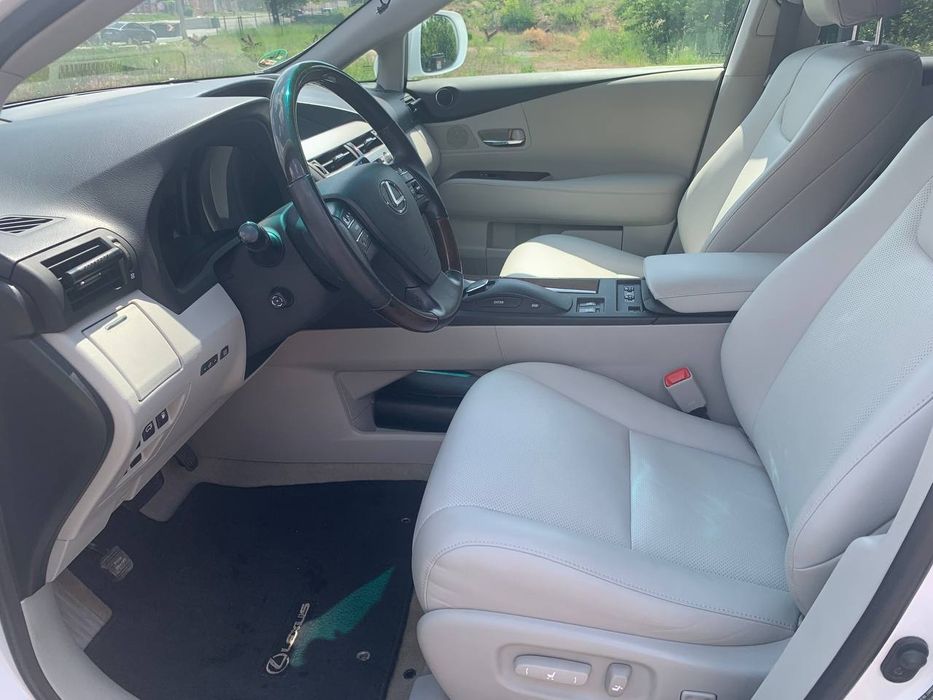 Продам Lexus RX 350